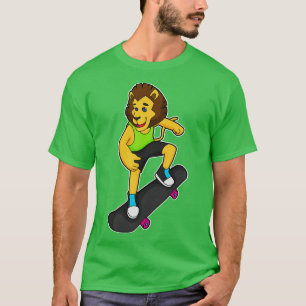 Lion Skater Skateboard 2 T-Shirt