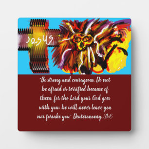 Lion walking postcard plaque