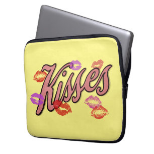 LIP KISSES LAPTOP SLEEVE