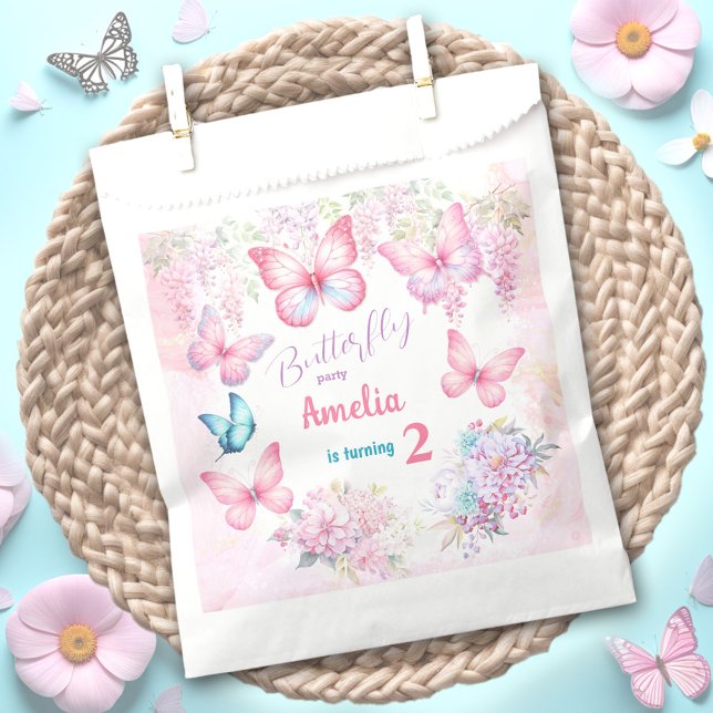 Little Butterfly Pink Floral Summer Girl Birthday Favour Bags (Little Butterfly Pink Floral Summer Girl Birthday Favor Bag)