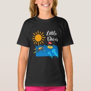 Little Diver with Jelly Fish - Girls' Basic T-Shir T-Shirt