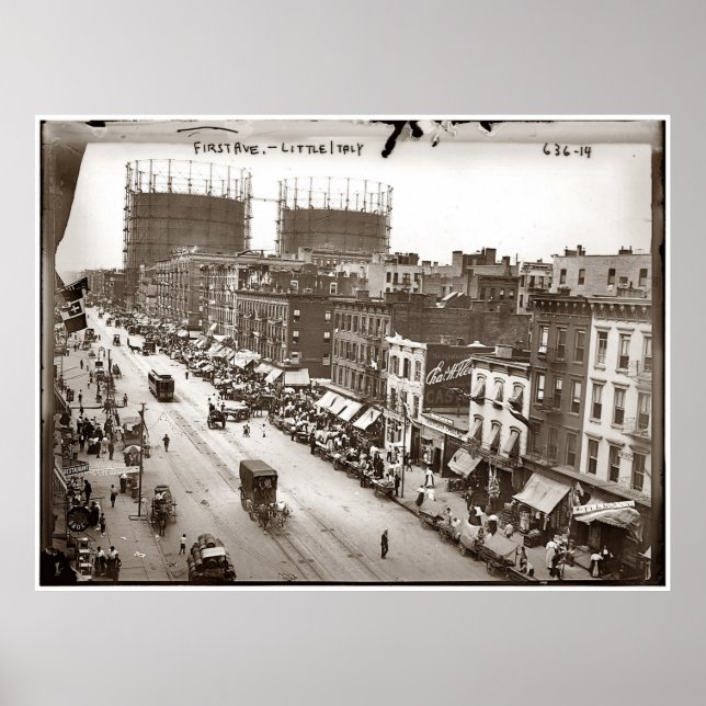Little Italy NYC Photograph (1908) Poster (Front)