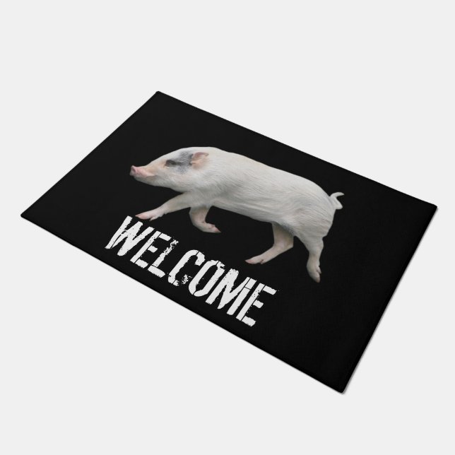 Little Piggy - Young Pig Doormat (Angled)