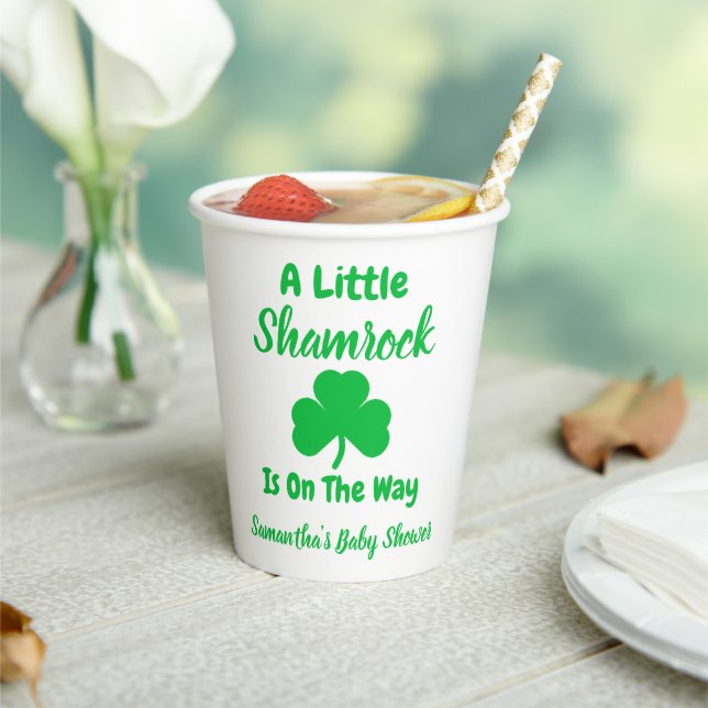 Little Shamrock St Patrick's Day Paper Cups (Insitu)