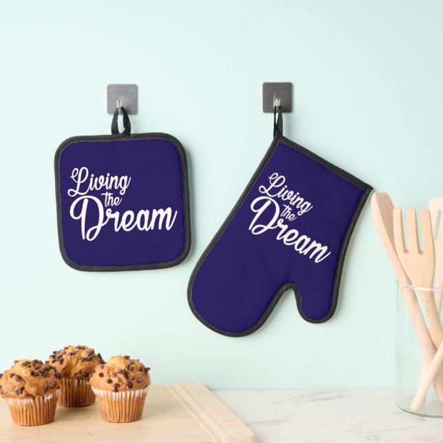 Living The Dream Inspirational Motivational Oven Mitt & Pot Holder Set (Insitu(Hanging))