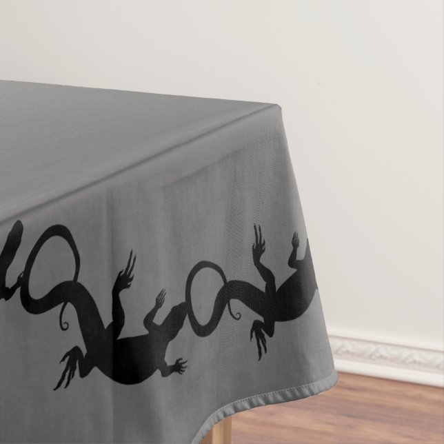 Lizard Tablecloth Reptile / Lizard Art Tablecloth (In Situ)