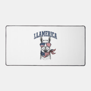 Llamerica Patriotic Llama Vintage Engraving T-Shir Desk Mat