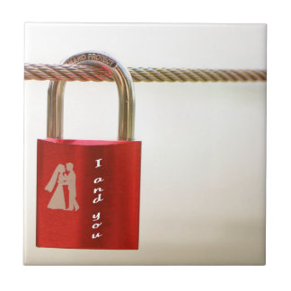 Lock of love tile