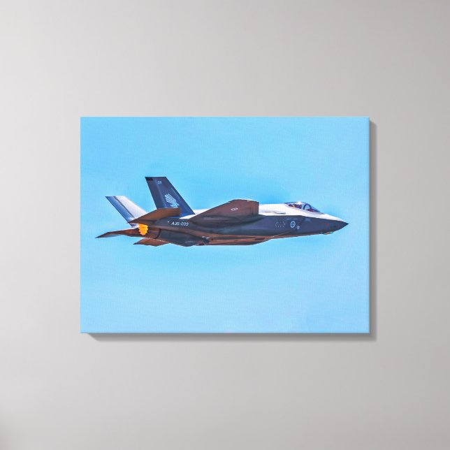 Lockheed Martin F-35A Lightning II Canvas Print (Front)
