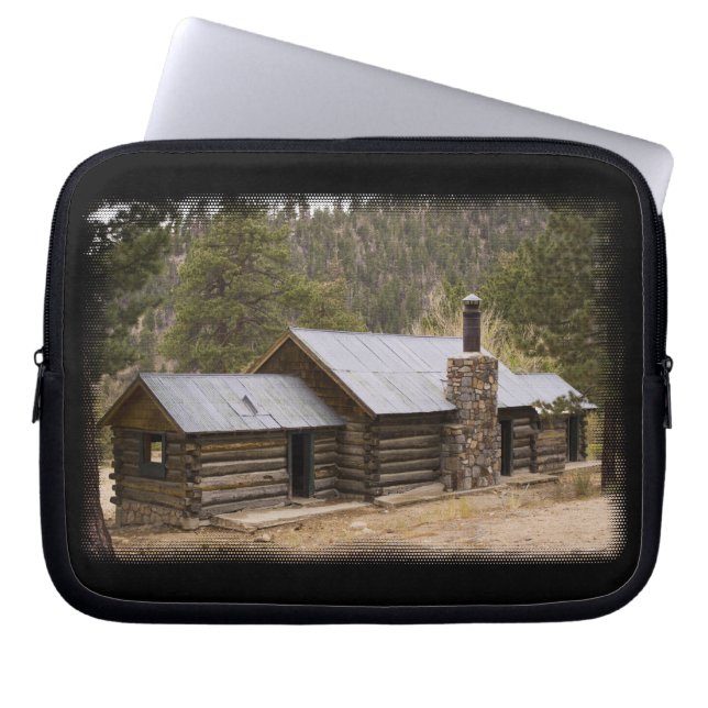 Log Cabin Laptop Bag (Front)