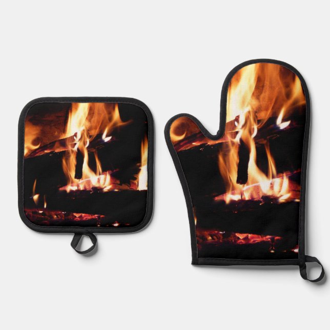Logs in the Fireplace Warm Fire Photography Oven Mitt & Pot Holder Set (Front)
