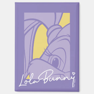 Lola Portrait Autograph Magnet