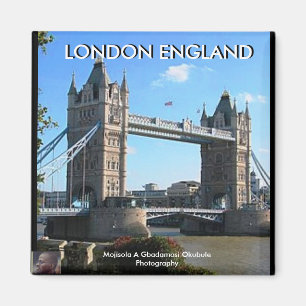 LONDON BRIDGE Magnet BY Muyiwa A Adetola Okubule
