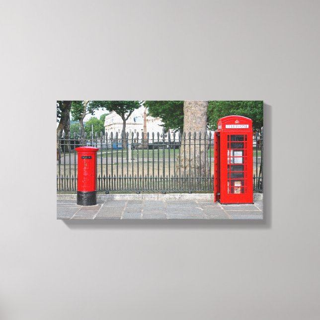 London phone booth & postbox canvas print (Front)