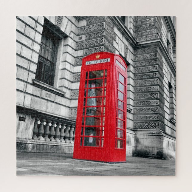 London Red Phone Box - 20x20 - 676 pcs. Jigsaw Puzzle (Vertical)