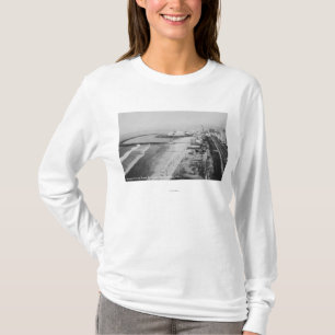 Long Beach, California Rainbow Pier and Ocean T-Shirt