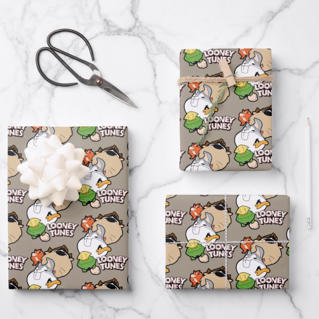 LOONEY TUNES™ Stylised Big Heads Wrapping Paper Sheet (Front)
