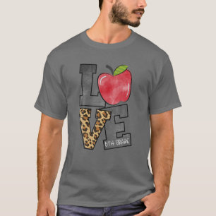 Love 6Th Grade Apple Funny Back To School Teacher T-Shirt