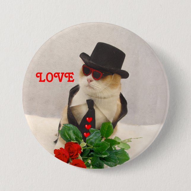 LOVE 7.5 CM ROUND BADGE (Front)