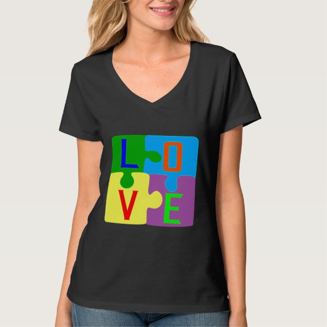 Love Autism Awareness     T-Shirt (Front)