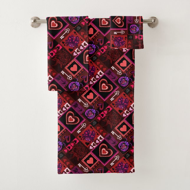 Love Bug & Cute Heart Pattern Bath Towel Set (Insitu)