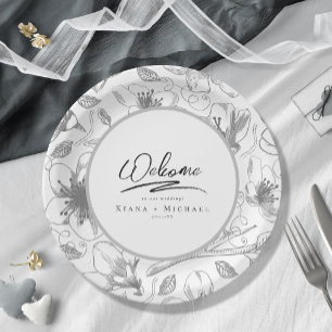 Love Calligraphy Wedding Floral Pattern Blk ID940 Paper Plate