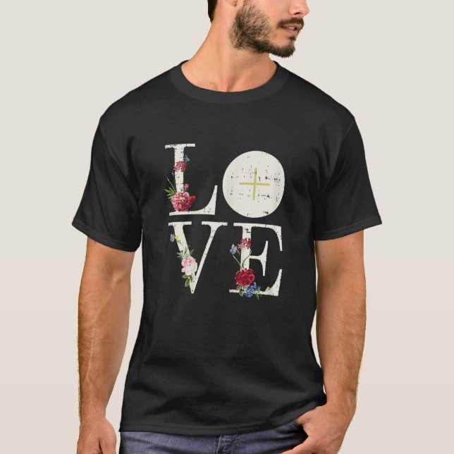 Love Eucharist First Holy Communion Christian Cath T-Shirt (Front)