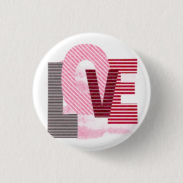 Love Geometric Magenta Letter 3 Cm Round Badge (Front)