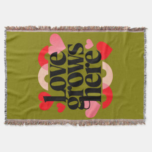 Love Grows Here – Modern Heart Typography Throw Blanket