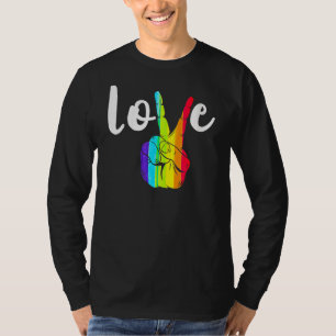 Love Hand Rainbow Colour Lgbt Celebrate Lgbt Q Men T-Shirt
