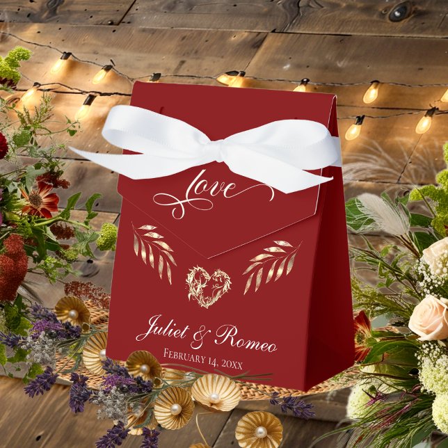 Love & Heart Personalised - Red Favour Box (Creator Uploaded)