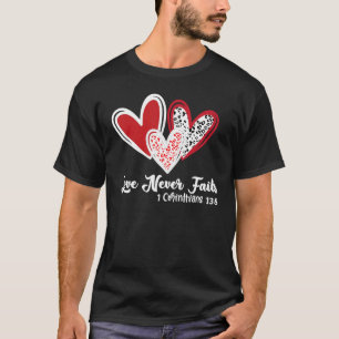Love hearts leopard valentine design red hearts T-Shirt