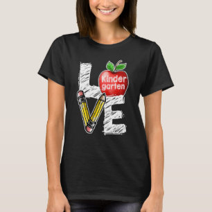Love Kindergarten Apple  Back To School Teacher St T-Shirt