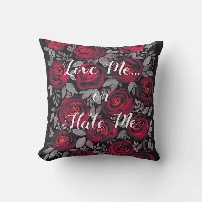 Love me . cushion (Front)