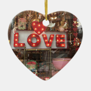 LOVE NYC Valentine's Day Store Window Heart Sign Ceramic Tree Decoration