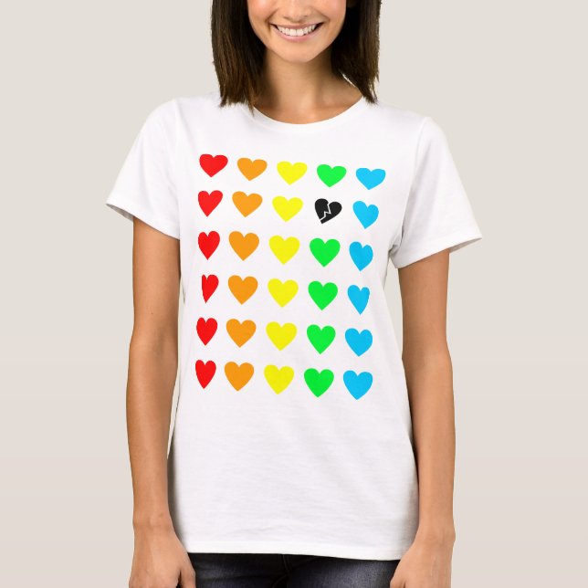 love outcast T-Shirt (Front)