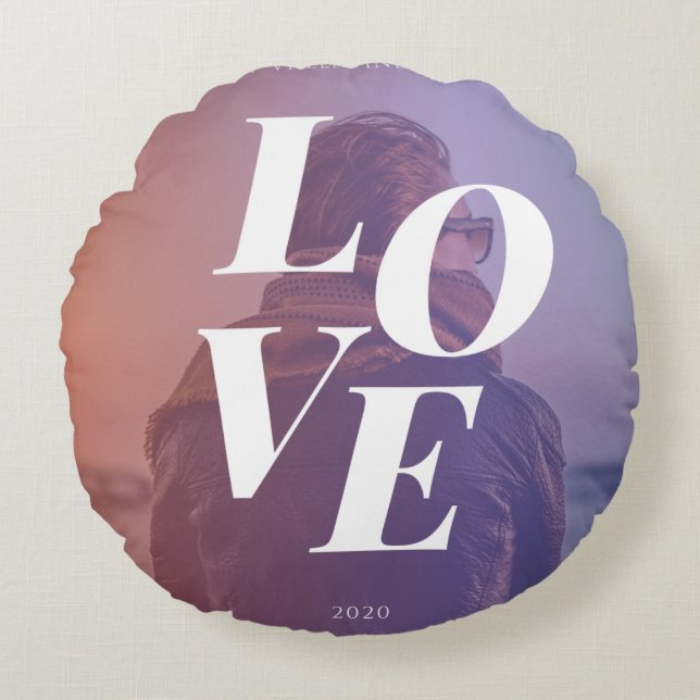 Love  round cushion (Front)