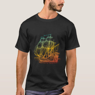 Love Sailing Love Vintage Sail Boat Ocean Gift Des T-Shirt