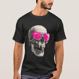 💗 Love Skull – Pink Heart Sunglasses T-Shirt