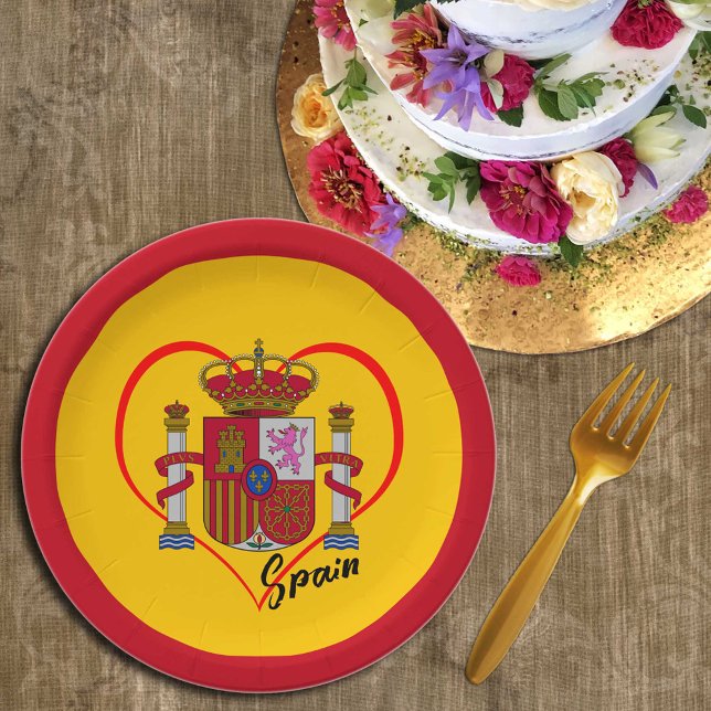 Love Spain party, patriotic Spanish flag, Heart Paper Plate (Creator Uploaded)