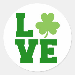 Love St. Patrick’s Day ☘️💚 Classic Round Sticker