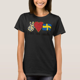 Love Sweden Proud Swedish Flag Swedish Roots T-Shirt