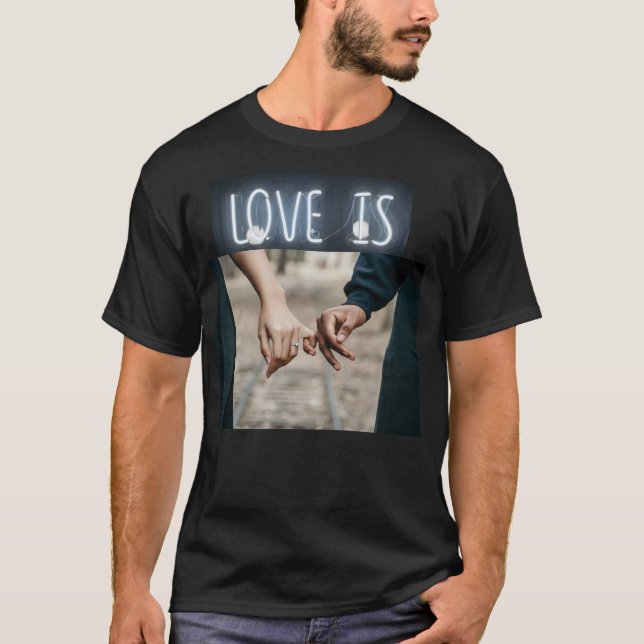 Love t- shirt (Front)