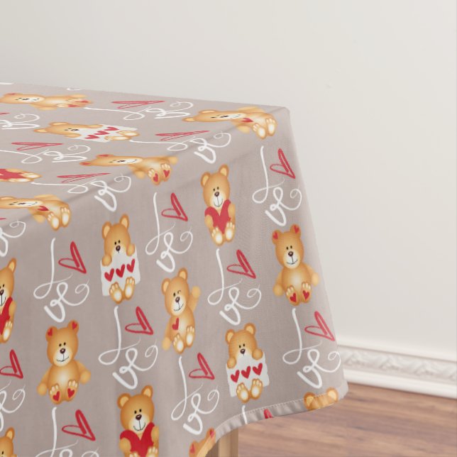 Love Teddy Bear Tablecloth (In Situ)