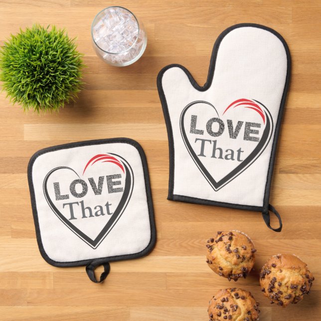 Love That Oven Mitt & Pot Holder Set (Top Down)