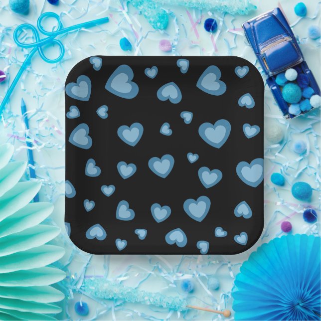 LOVE VALENTINE PARTY WITH HEARTS PAPER PLATES (Party)