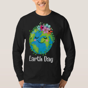 Love World Earth Day 2022 Planet Environmental Flo T-Shirt