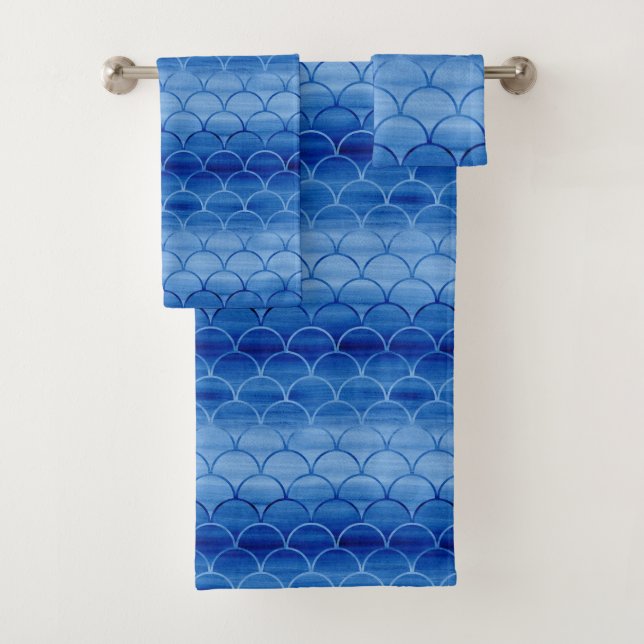 Lovely Blue Watercolor Scale Pattern Towel Set (Insitu)