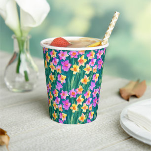 Lovely daffodils paper cups