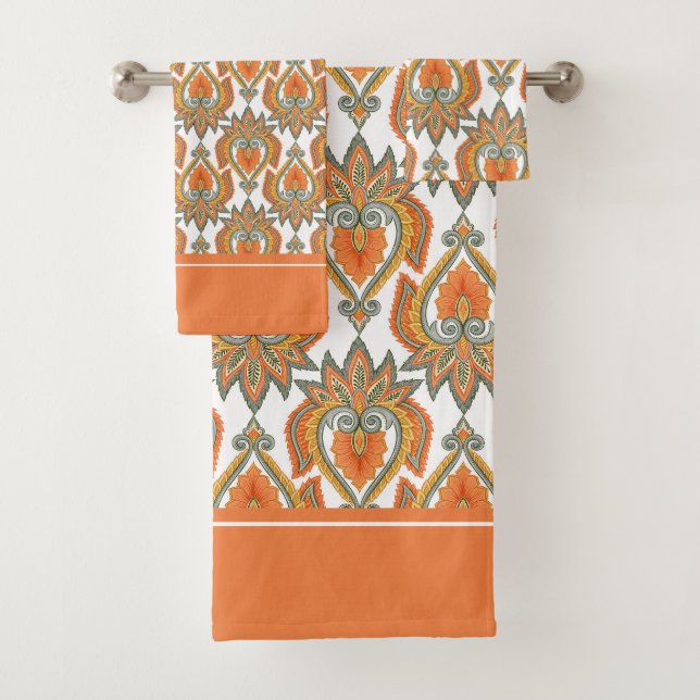 Lovely Floral Paisley Pattern Bath Towel Set (Insitu)